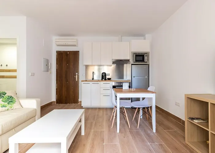 דירה Fun Building By Homeabout
