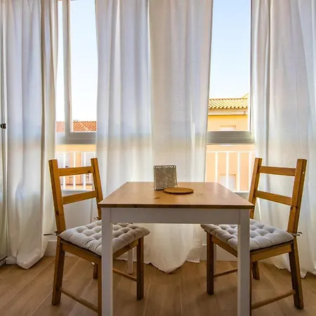 Fun Building By Homeabout Málaga