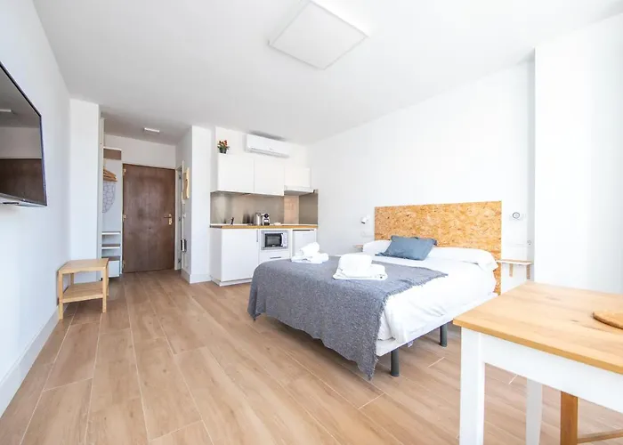 Fun Building By Homeabout Appartement
