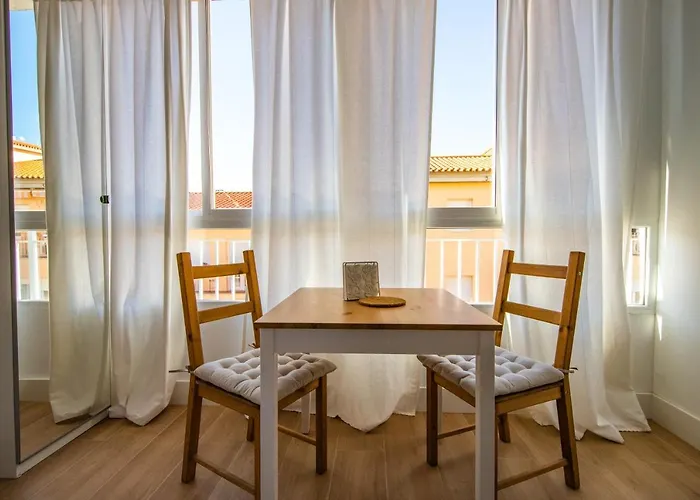 Fun Building By Homeabout Málaga