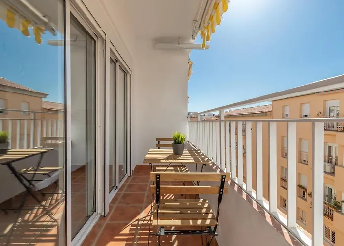 Fun Building By Homeabout Appartement Málaga
