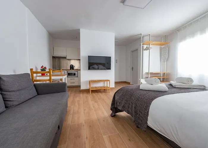 Fun Building By Homeabout Appartement