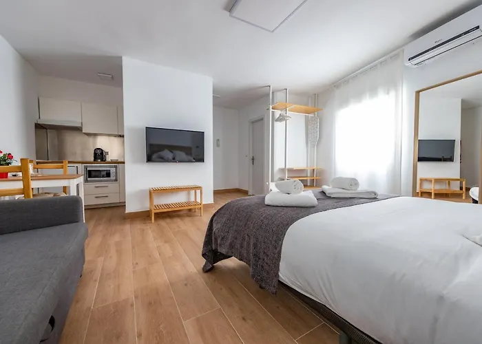 Fun Building By Homeabout Appartement