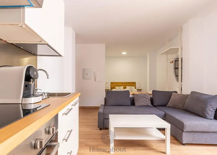 Fun Building By Homeabout Appartement Málaga