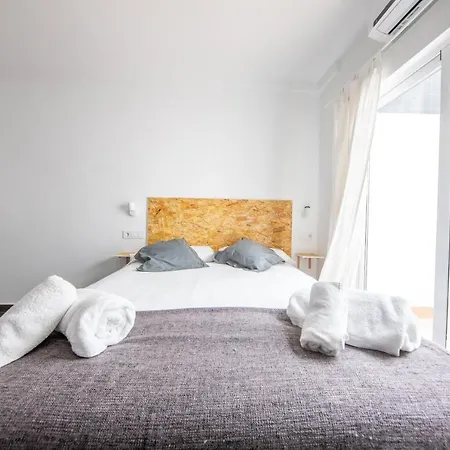 Appartement Fun Building By Homeabout